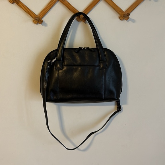 Derek Alexander - Picture 2 of 7